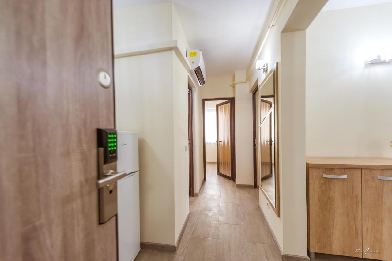 Dany Rent A Home Питешти Экстерьер фото